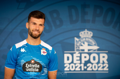 Calavera na súa presentación co Deportivo