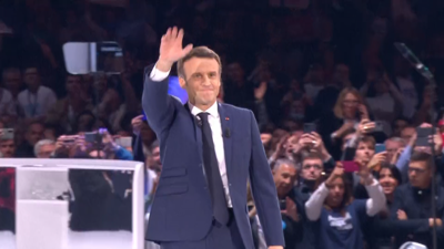 Macron chega á primeira volta case empatado con Marine Le Pen