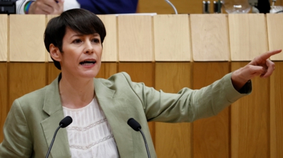 Ana Pontón na tribuna do parlamento (EFE/Lavandeira jr)