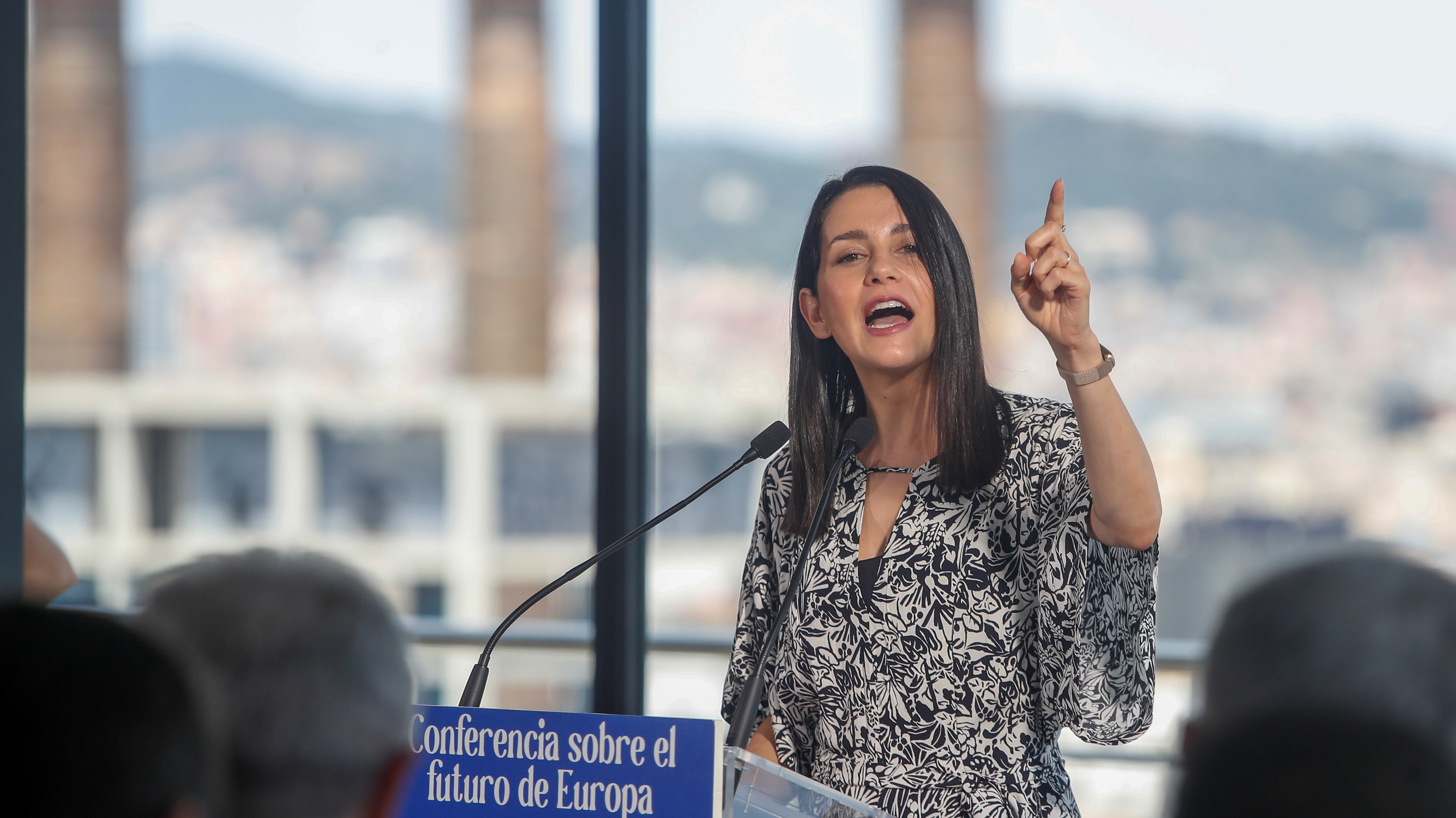 Inés Arrimadas nun acto este domingo en Barcelona (EFE/Marta Pérez)