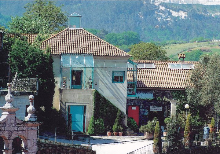 A Casa do Romano, Sede da Fundación Neira Vilas (foto extraída de neiravilas.gal)