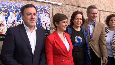 Isabel Rodríguez na casa da Pedra de Camariñas