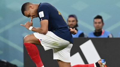 Mbappé celebra un dos goles anotados no encontro fronte a Polonia (EFE)