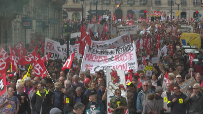 Un millón de persoas participou nas 240 manifestacións por toda Francia