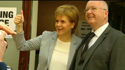 Peter Murrell e Nicola Sturgeon nunha imaxe de arquivo