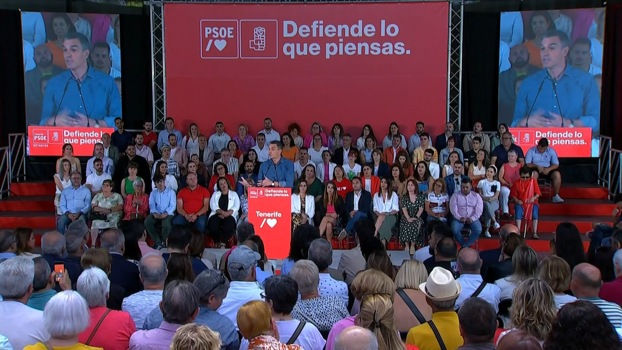 Pedro Sánchez no mítin este domingo en Tenerife