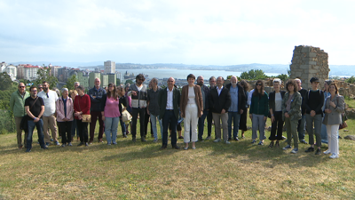 Ana Pontón reuniuse esta mañá cos candidatos da comarca da Coruña