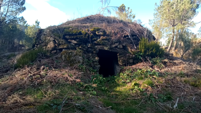 Unhas das 52 chivanas e lapas xeolocalizadas e aínda en pé na serra do Xurés