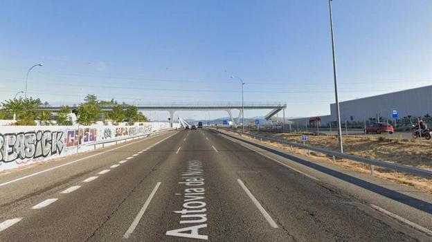 Autovía A-6 ao seu paso pola localidade madrileña das Rozas