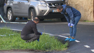 Investigadores no lugar do crime