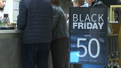 Os sectores do comercio, transporte e loxística buscan reforzos para o Black Friday e Nadal