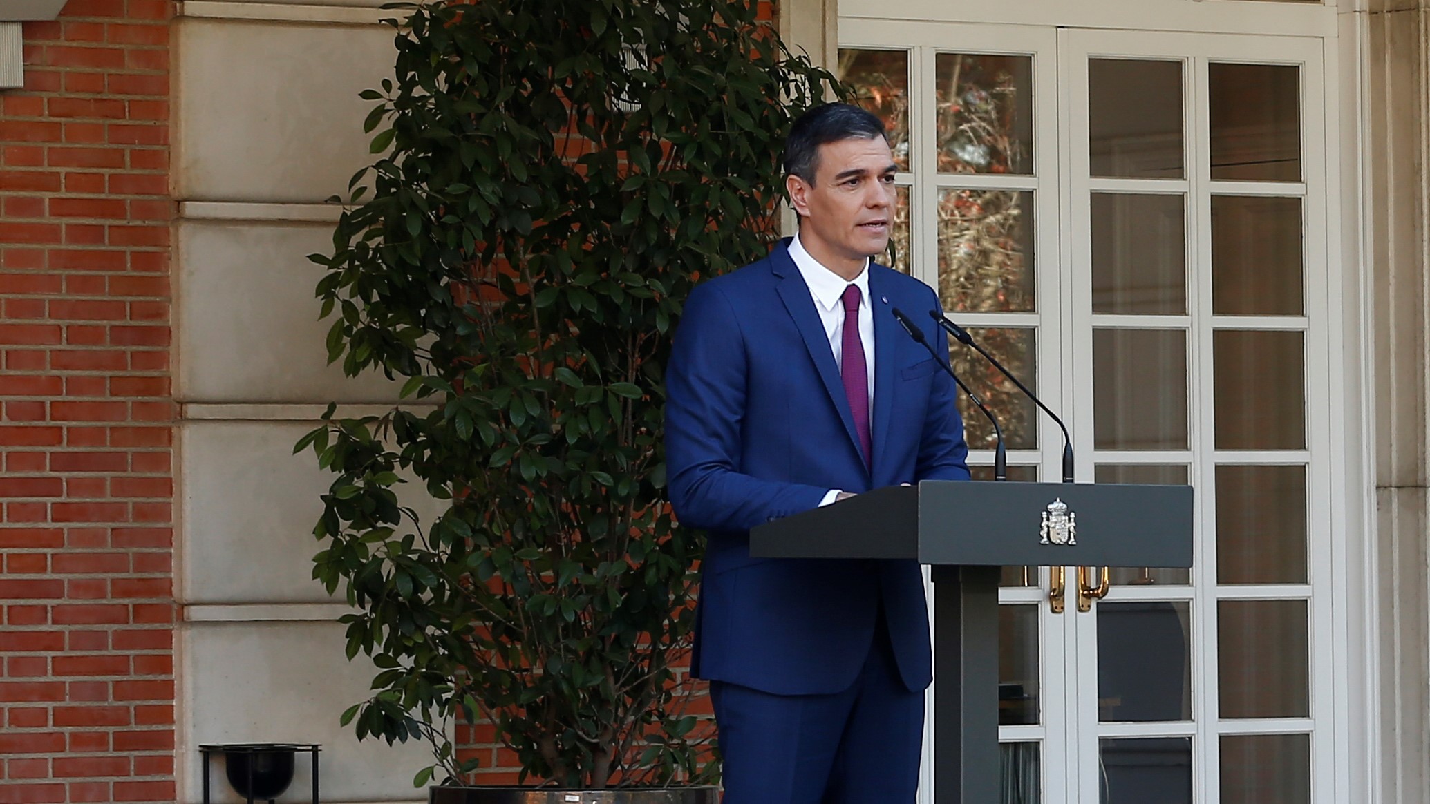 Pedro Sánchez durante a comparecencia na Moncloa (EFE/José Manuel Álvarez)