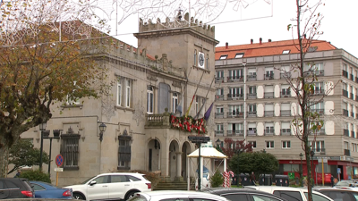 Bandeiras a media hasta na casa consistorial de Marín este domingo