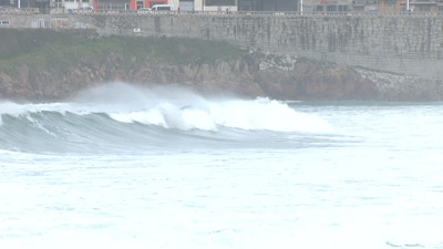 O aviso laranxa na costa do xoves torna a vermello o venres