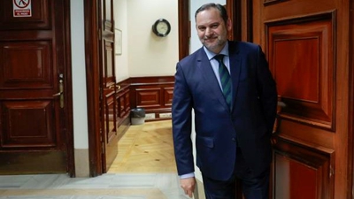 O exdeputado socialista José Luis Ábalos na chegada á súa comparecencia no Congreso o pasado martes (EFE/Fernando Villar)