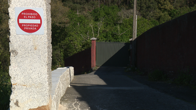 Imaxe do día 17 de abril da obra que un particular fixo no camiño do Rodel, na Pobra do Caramiñal