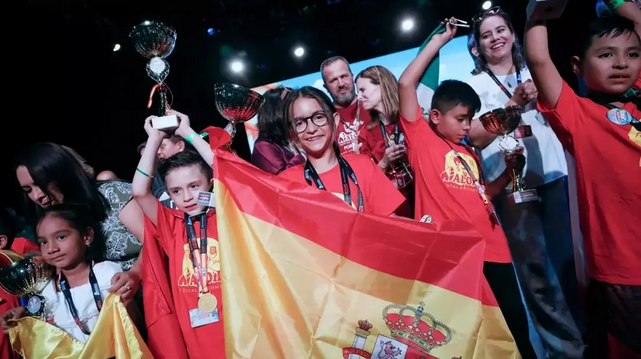 A viguesa Lola Martínez, proclamada gran campioa de cálculo mental este sábado en Madrid/EFE