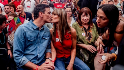 Begoña Gómez e Pedro Sánchez (Ricardo Rubio/ Aqruivo Europa Press)