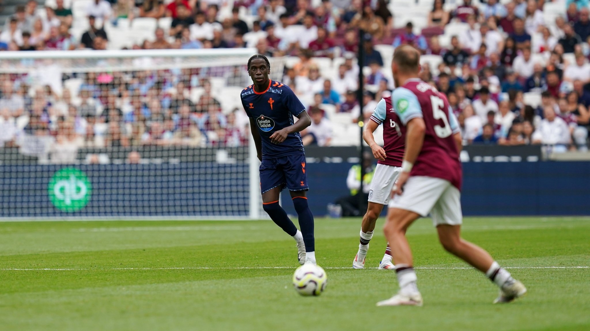 Ilaix Moriba, ante o West Ham United