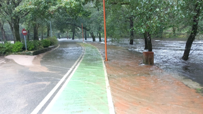 O río Verdugo rebordou ao seu paso por Ponte Caldelas