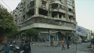 Edificio bombardeado no centro de Beirut (Reuters)