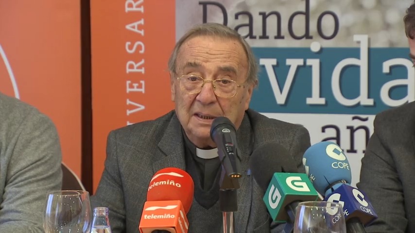 Benigno Moure en 2017, no acto de celebración do 25 aniversario da Fundación San Rosendo (Arquivo TVG).