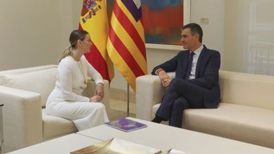 Pedro Sánchez recibiu na Moncloa a Marga Prohens e María Guardiola