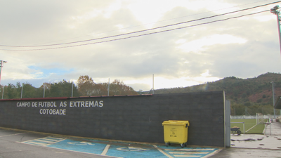 As Extremas, campo de fútbol en Cotobade