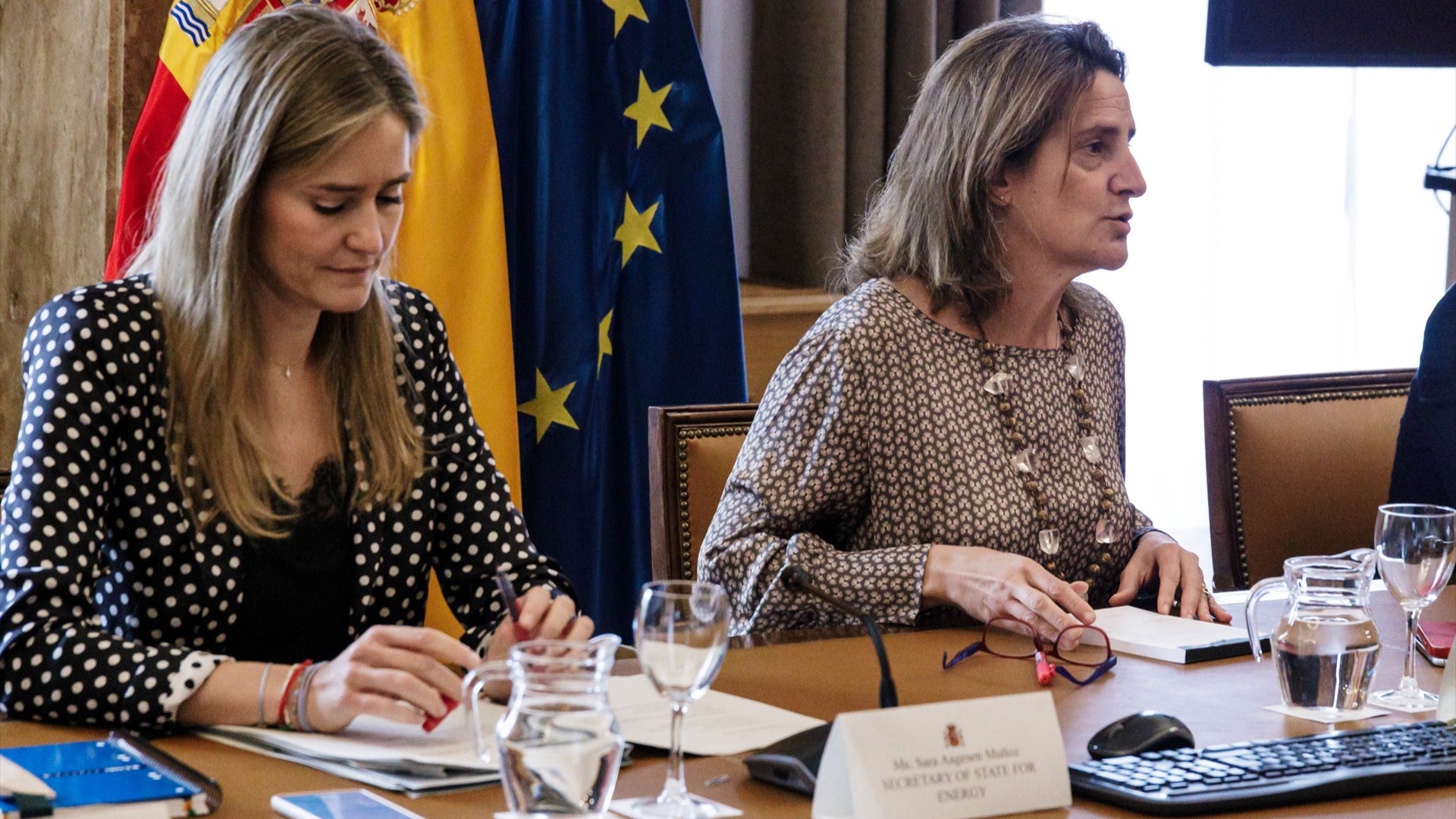 Sara Aagesen (e) e Teresa Ribera (d) nunha foto de arquivo en 2023 (Carlos Luján / Europa Press)