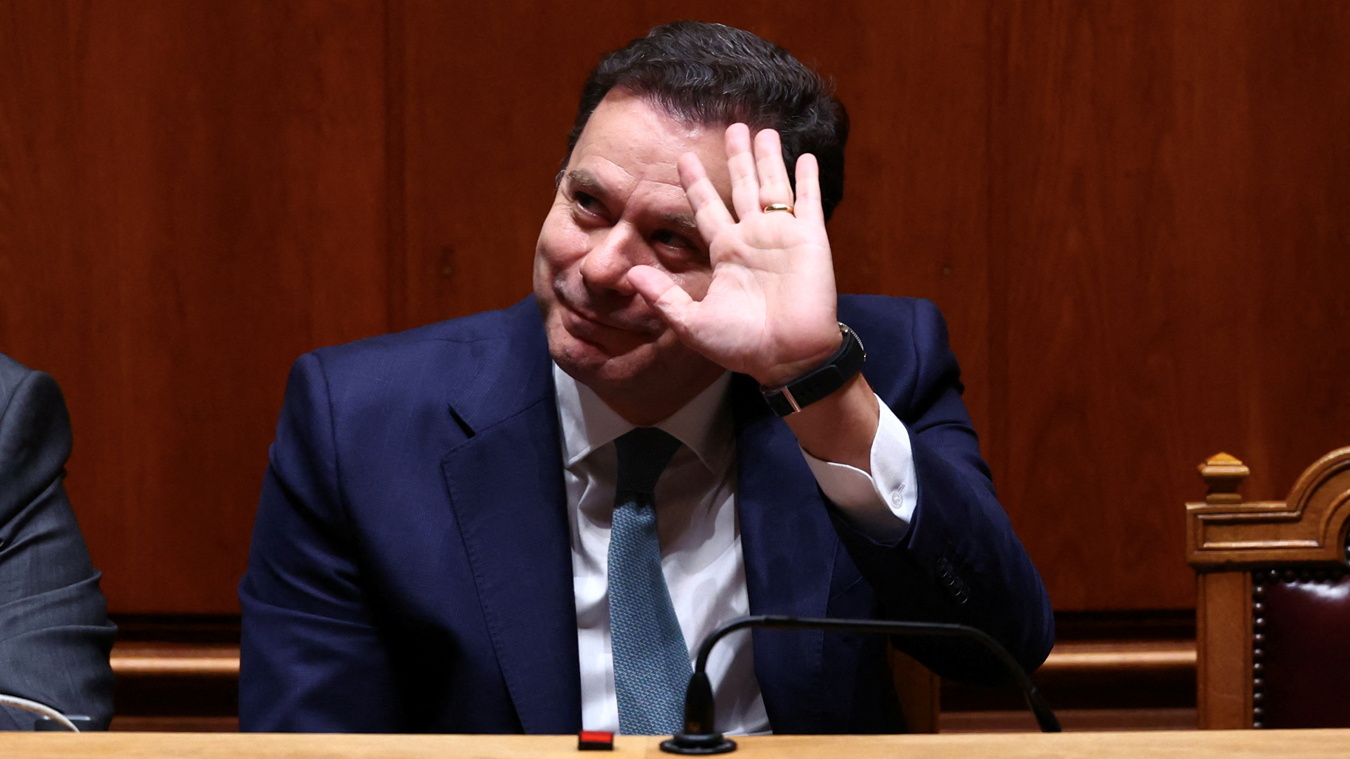 Luís Montenegro, primeiro ministro portugués na votación dos orzamentos no Parlamento. REUTERS / Pedro Nunes