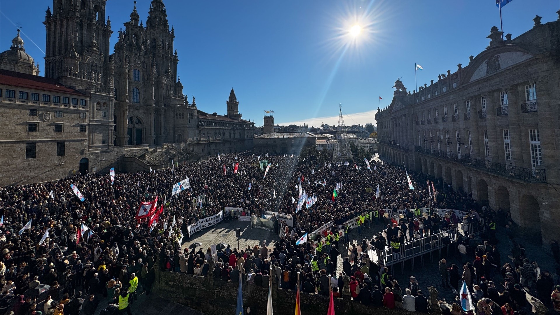 Manifestación en Santiago de Compostela o pasado 15 de decembro en contra do proxecto de Altri en Galicia (Europa Press).