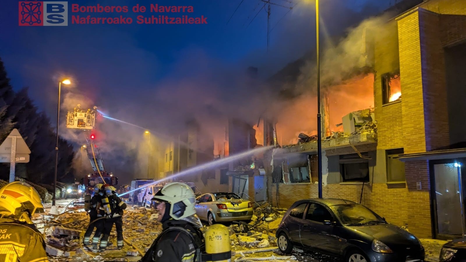 Vivendas afectadas pola explosión en Noáin. Bombeiros de Navarra