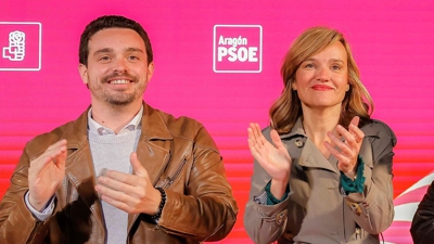 Darío Villagrasa e Pilar Alegría nun acto do PSOE de Aragón (Arquivo/Europa Press/Chus Marchador)