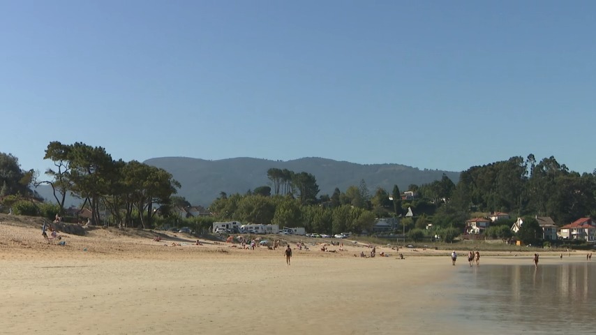 Os feitos tiveron lugar durante a celebración das festas de Praia América