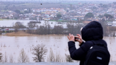 O río Alberche ao seu paso por Escalona. EFE/Manu Reino